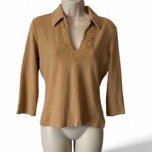 Vintage Express Embroidered Top‎